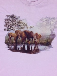 80s Baby Pink Wild Horse Family Scene T-shirt - Size M/L